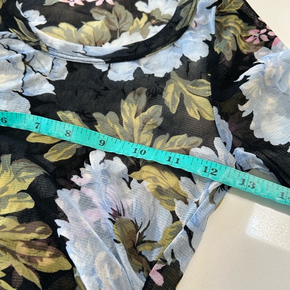 Karen Kane Black Floral Blouse - Picture 5 of 6